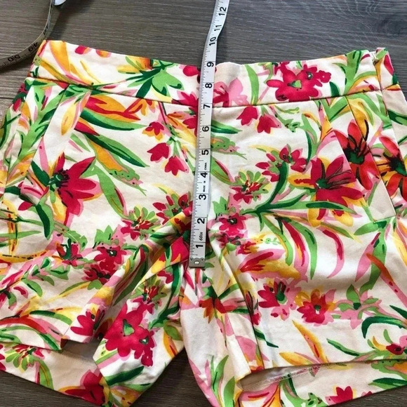 J. Crew Garden Floral Print Cotton Shorts Size 2 - Picture 5 of 10